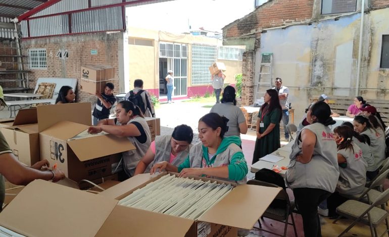 *El Consejo Distrital… Recibió urnas y canceles para la jornada electoral del 1 de junio*