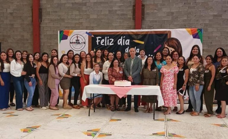Reconoce Conejo Alejos con orgullo a las educadoras morelenses por su entrega y compromiso