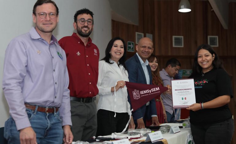Más de medio millón de pesos para movilidad estudiantil en la región Ciénega: Iemsysem