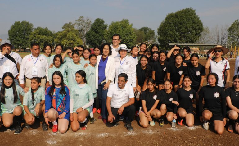 Con cientos de estudiantes de secundaria arranca torneo de futbol: SEE
