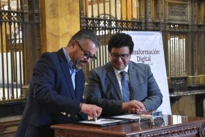 Cierran con broche de oro festejos por 200 años de Michocán como estado federal