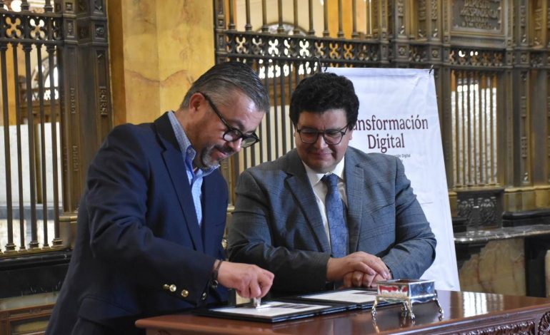 Cierran con broche de oro festejos por 200 años de Michocán como estado federal
