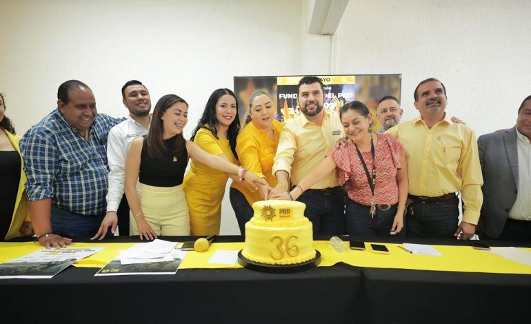 PRD Michoacán conmemora 36 años de su fundación con semana de actividades