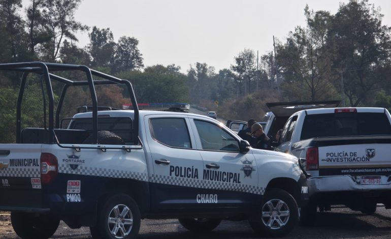 Encuentran a dos hombres sin vida tirados a la orilla del kilómetro 150 de la carretera Morelia – Maravatío