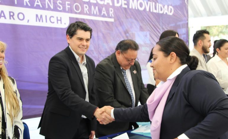 Toño Ixtláhuac agradece el respaldo del Gobernador Bedolla en educación