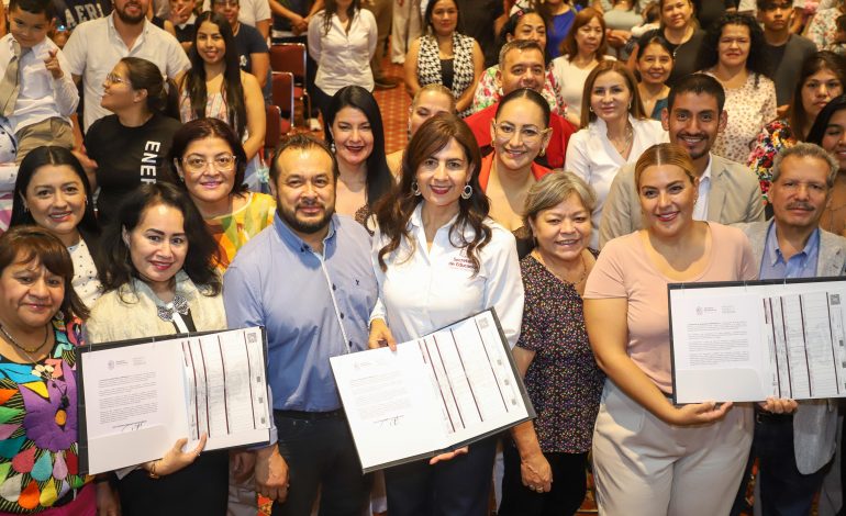 Por primera vez, convocatoria para docentes que buscan permuta estatal: Gabriela Molina