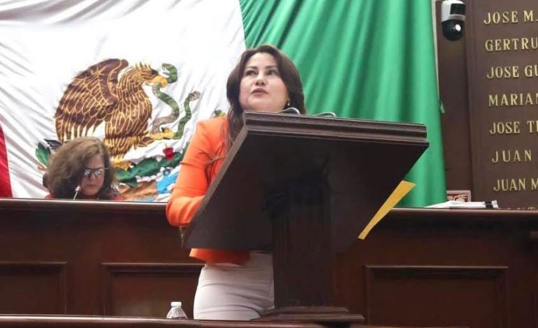 Desde la Comisión de Migración, Jackie Avilés refrenda compromiso para la protección de los derechos de los migrantes