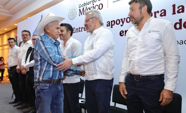 Bedolla y Conagua entregan apoyos por 170 mdp para la infraestructura hidroagrícola de Michoacán.