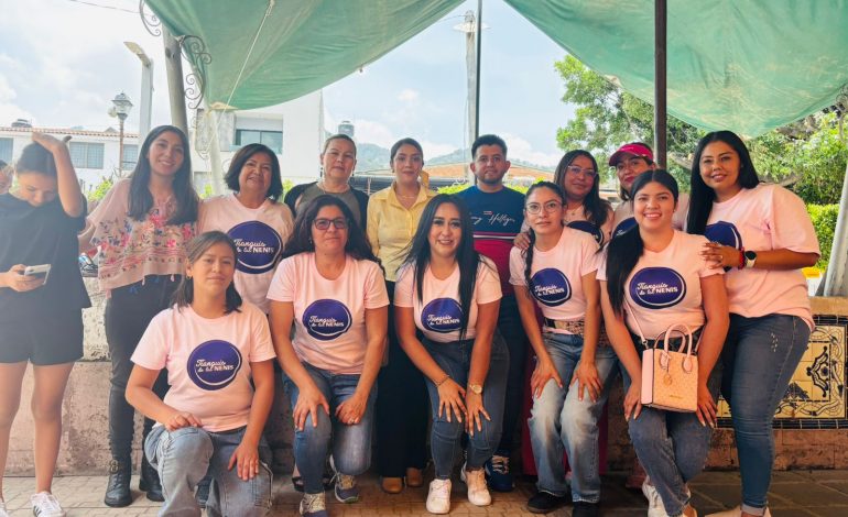 «Tianguis de las Nenis» un exito en su 3era edición en Tuxpan.