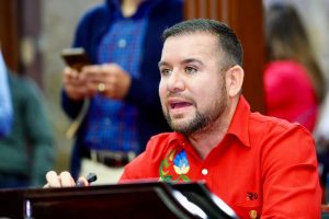 Llama Reyes Galindo a autoridades estatales y federales a que atiendan demanda de familias de San Pedro Barajas ante tragedia en la Siglo XXI