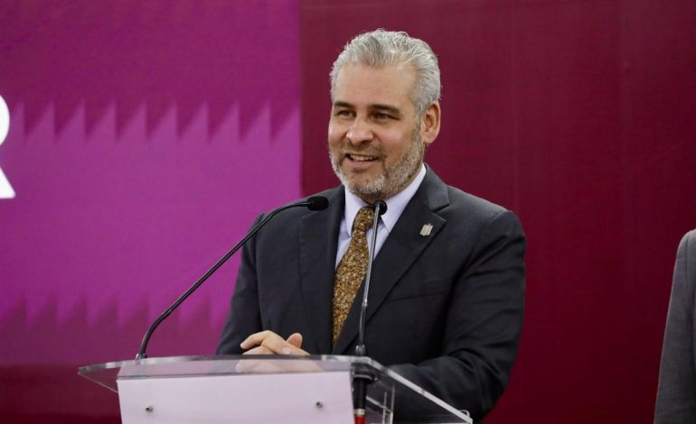 Un orgullo que por elección democrática presida la SCJN un indígena: Bedolla