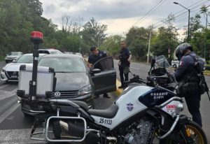 SSP y FGE aseguran a hombre con orden de aprehensión por violencia familiar