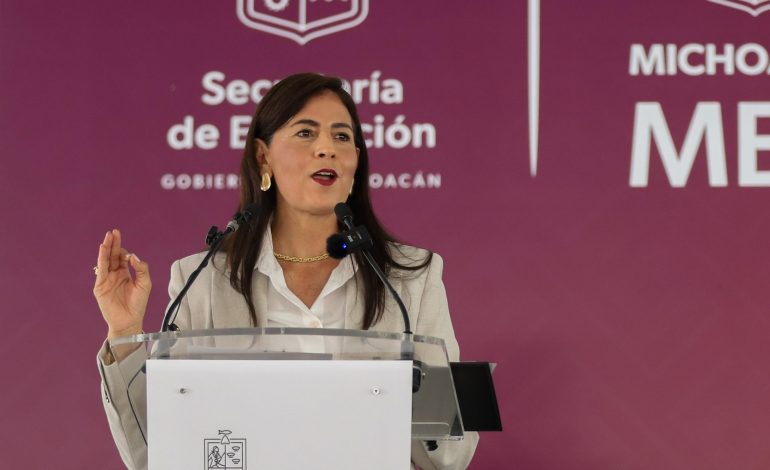 Maestras y maestros, el camino lo hacemos juntas y juntos: Gabriela Molina