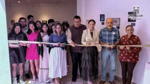 ​Autoridades Municipales y Educativas, inauguraron la Exposición Pictórica Colectiva “Imaginario Jaguar”.