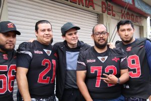 Toño Ixtláhuac celebra el Día del Padre con más de 500 participantes en la carrera “Corre con Papá”
