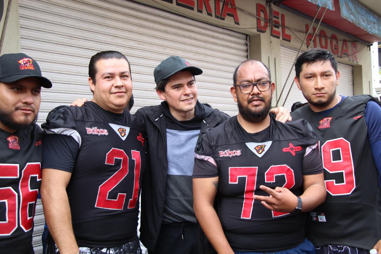 Toño Ixtláhuac celebra el Día del Padre con más de 500 participantes en la carrera “Corre con Papá”