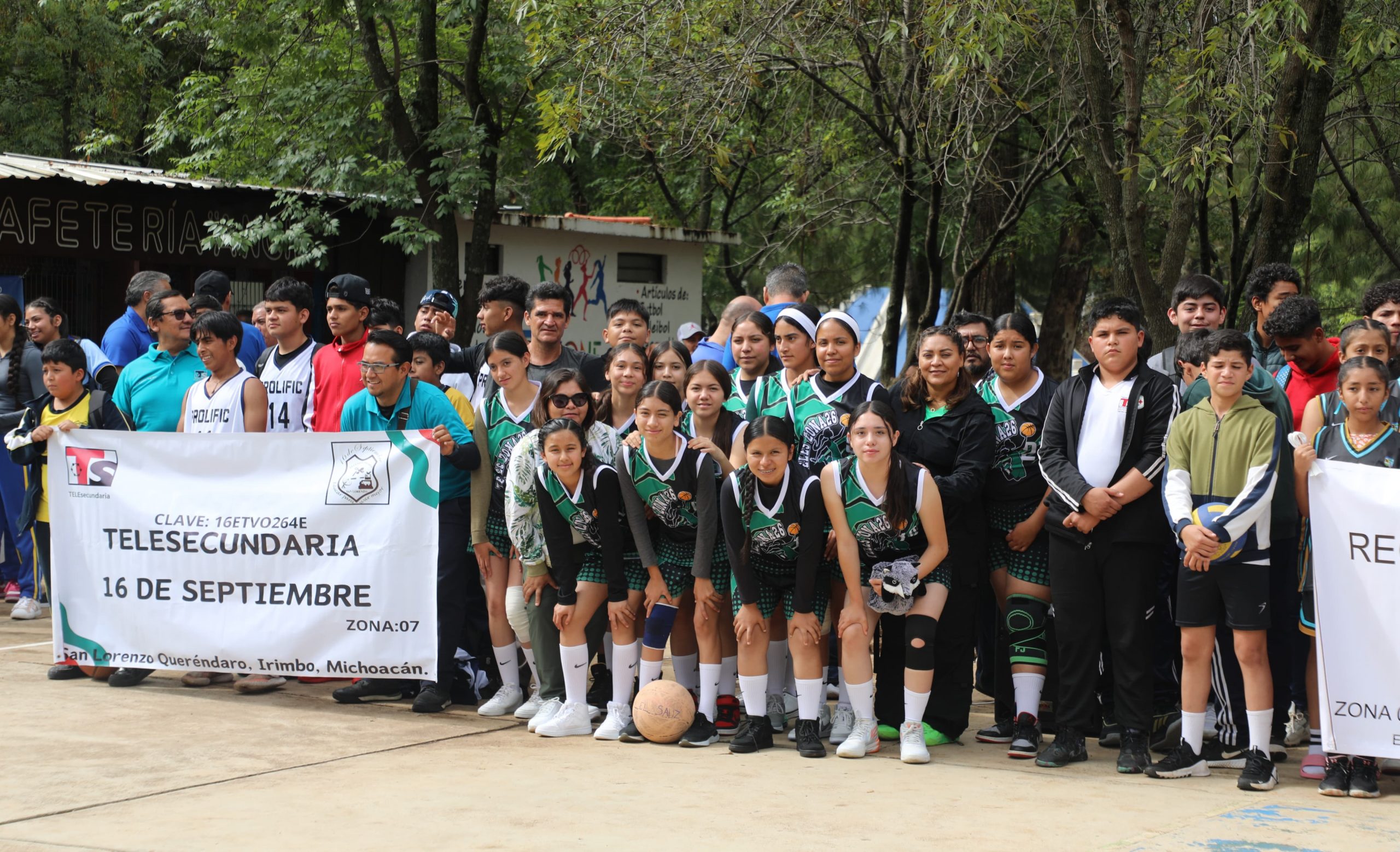 Escuelas de todo el estado refuerzan la actividad deportiva: SEE