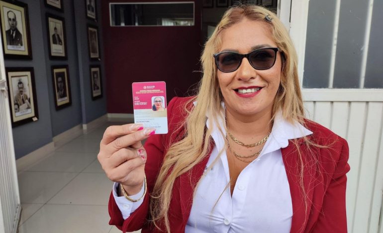 DIF Michoacán tramita credencial a personas con discapacidad