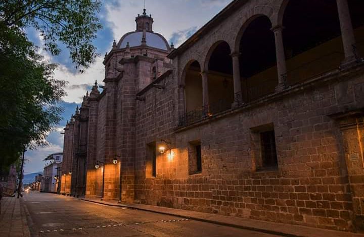 Conservatorio de las Rosas invita a postular al Premio Eréndira 2025