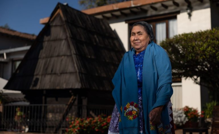 Conoce a los artesanos michoacanos reconocidos con premio nacional de las artes
