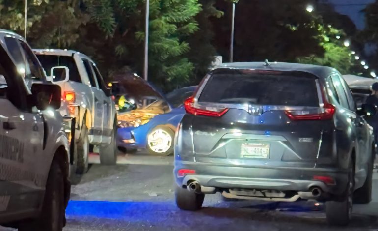 Tras enfrentamiento en Apatzingán, Fiscalía de Michoacán detiene a dos presuntos integrantes de célula delincuencial; tres más fueron abatidos.