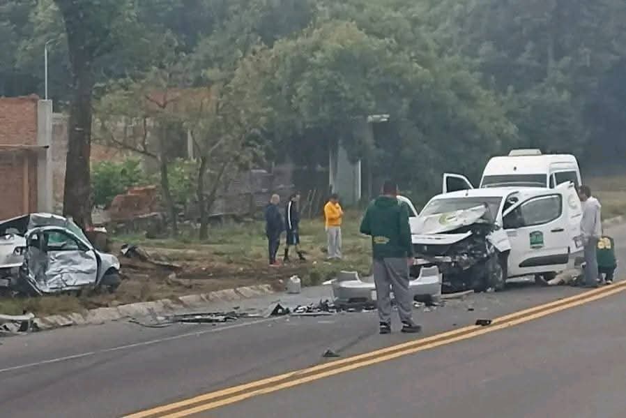 Fatal Accidente en la Uruapan-Paracho: Un Muerto y Cuatro Heridos.
