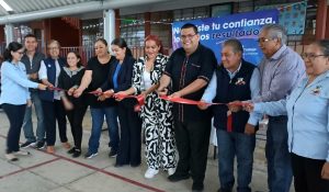 En la Primaria «Juan Escutia»: Diputada Teresita Herrera Inaugura Iluminación de Cancha de Usos Múltiples