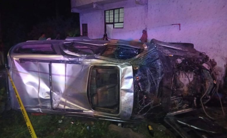 Trágico Accidente en Zitácuaro Cobra la Vida de Dos Adultos y un Bebé