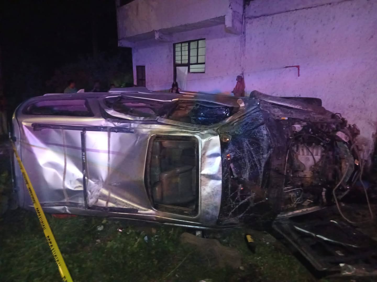 Trágico Accidente en Zitácuaro Cobra la Vida de Dos Adultos y un Bebé