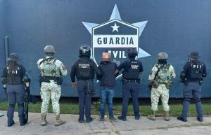 Detenido presunto homicida de agente de la Policía de Investigación: SSP.