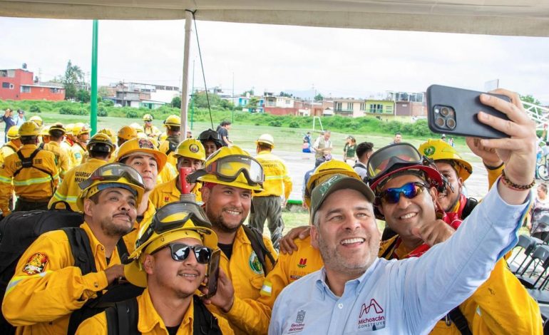 Por aire se lanzarán semillas para reforestar 50 mil has de bosques: Bedolla.
