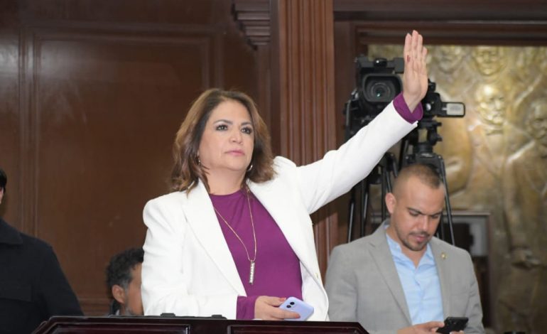 A parlamento abierto la alternancia de género: Fabiola Alanís.