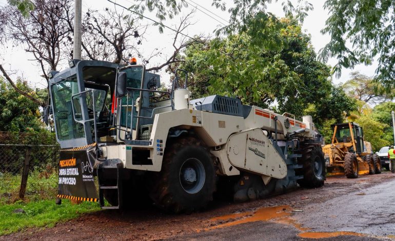 SCOP rehabilita tramo carretero Miguel Silva-Nuevo Urecho-Gabriel Zamora.