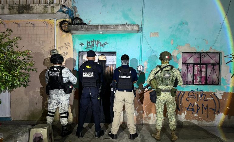 Fiscalía General ejecuta dos cateos en Morelia  y detiene a presuntos responsables de narcomenudeo
