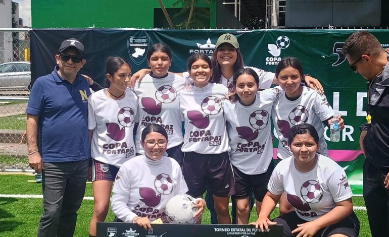 ¡Juegan por la paz! Usan canchas de fútbol 7 como herramienta contra la delincuencia