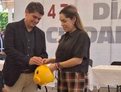 Comienza colecta Teletón en Zitácuaro bajo la dirección del DIF Municipal que encabeza Vanessa Ixtláhuac