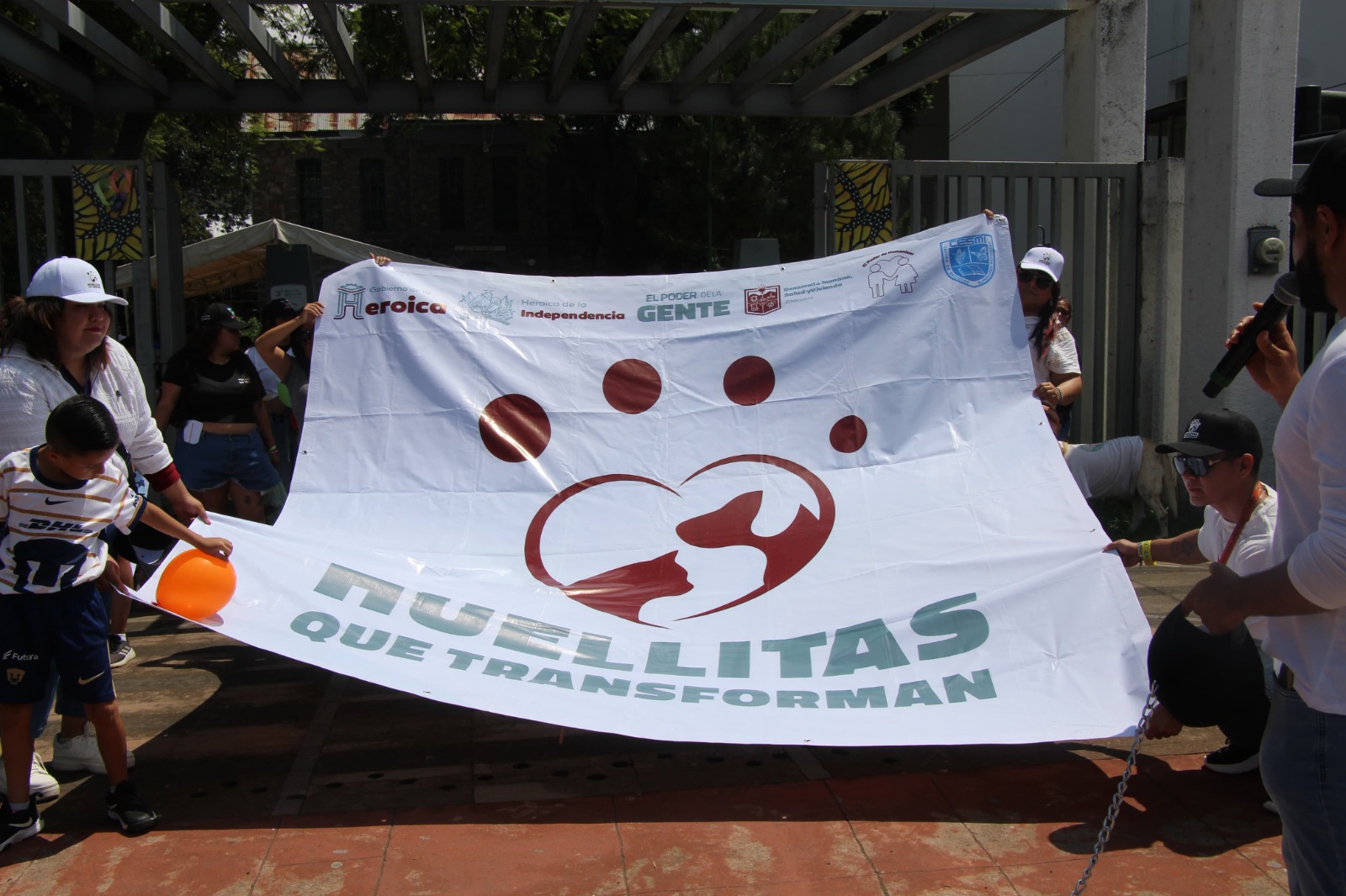 Toño Ixtláhuac promueve conciencia y protección animal con caminata ciudadana