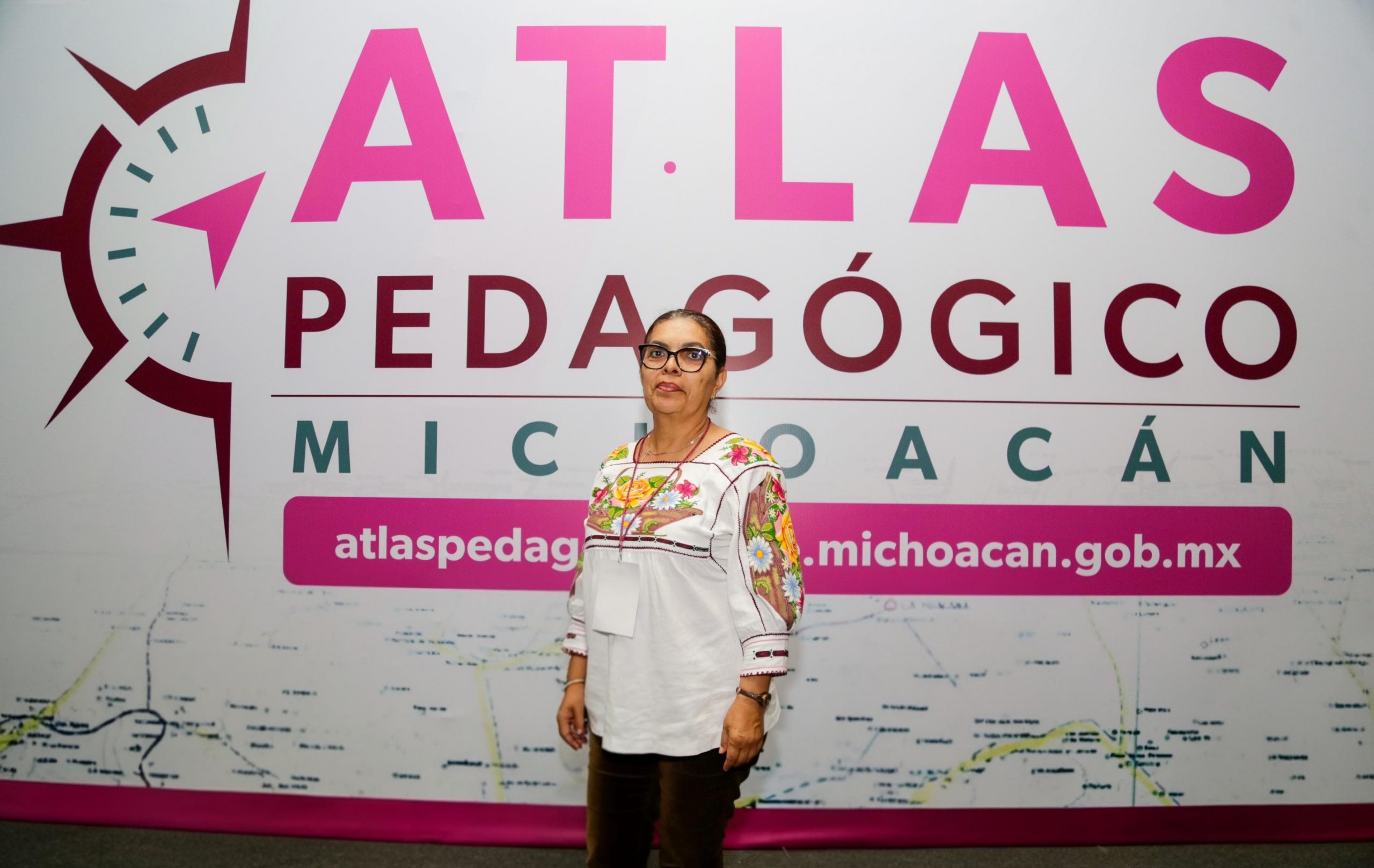 Maestra Elvia Linares transforma la enseñanza con proyectos comunitarios: SEE