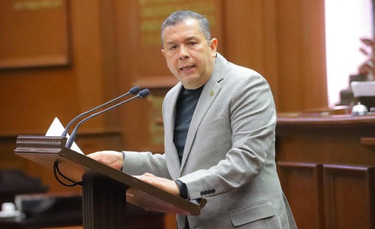Juan Carlos Barragán propone que Centros de Convivencia Familiar se trasladen a parques o unidades deportivas