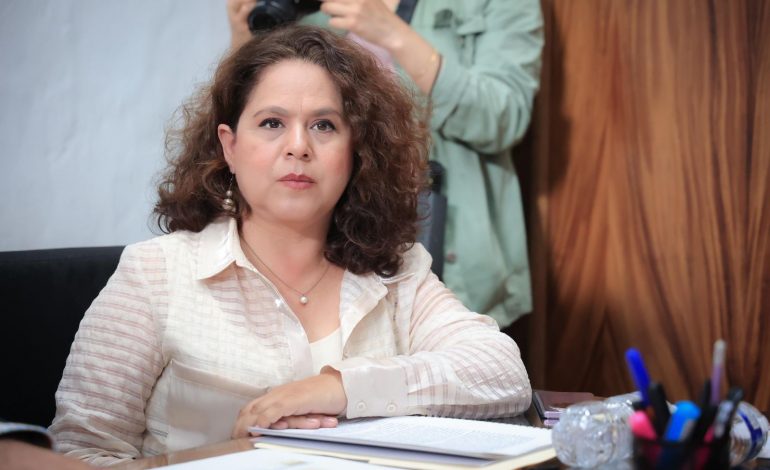 “Estamos construyendo un Congreso que escucha, protege y actúa por las mujeres”: Melba Albavera
