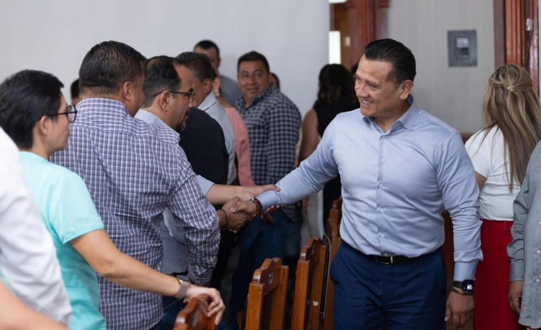 Alcaldes de Morena destacan capacidad de Torres Piña y respaldan su perfil para la Fiscalía