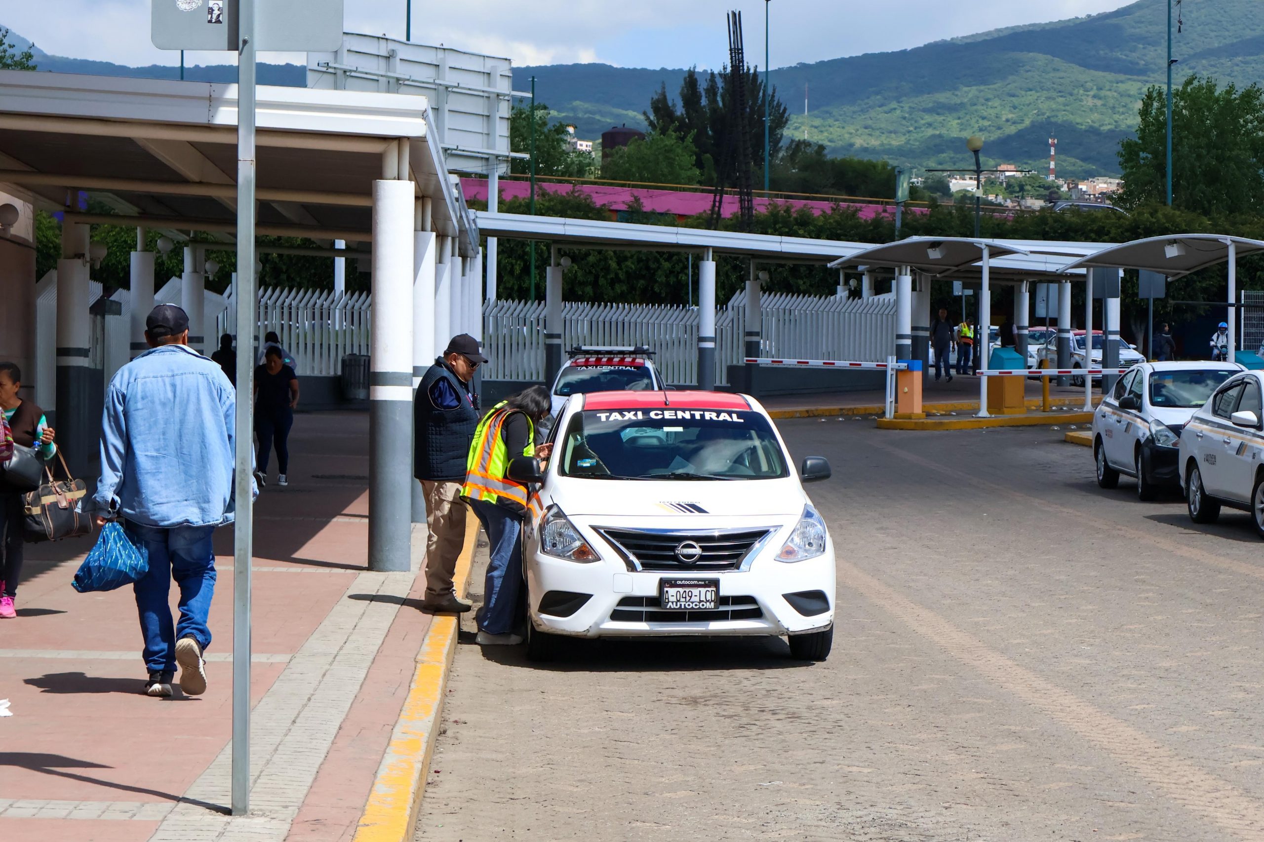 ITransporte realiza operativos en Terminal de Autobuses por periodo vacacional