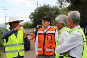 SUPERVISA TOÑO IXTLÁHUAC AMPLIACIÓN DE LA AUTOPISTA ZITÁCUARO–MORELIA EN PUENTE DE FIERRO