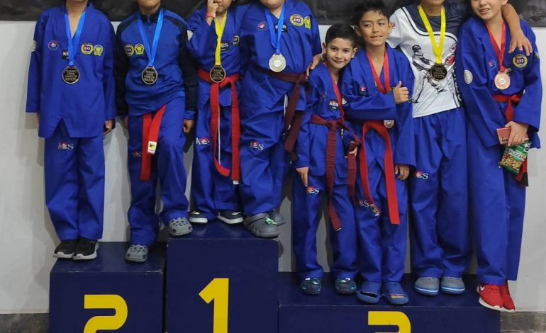 ¡Oro y Gloria para Zitácuaro! Moo Duk Kwan Conquista 15 Medallas en Nacional de Tae Kwon Do