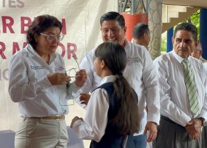Ver bien para aprender mejor llega a más municipios: Gaby Molina