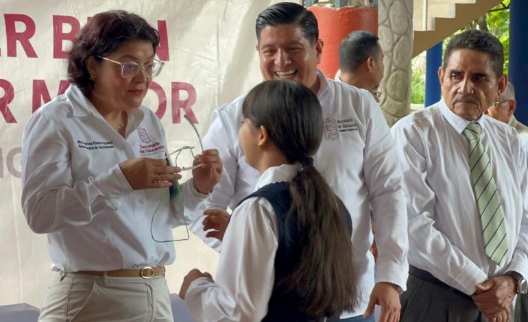 Ver bien para aprender mejor llega a más municipios: Gaby Molina