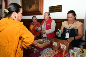 Con impulso de Sedeco emprendedores michoacanos presentan sus marcas registradas