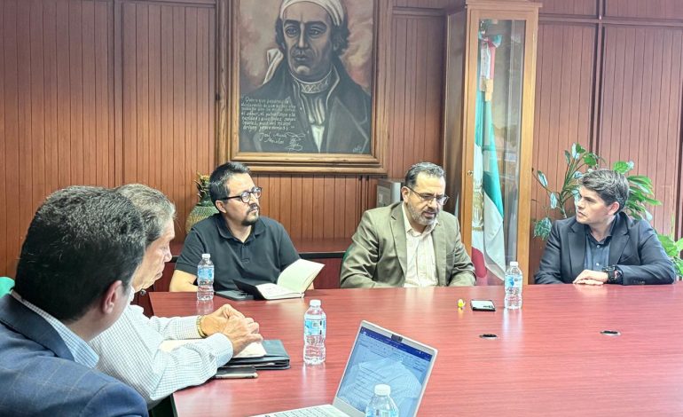 TOÑO IXTLÁHUAC LOGRA ACUERDOS CON EL GOBIERNO DE MICHOACÁN PARA ATENDER LA DEUDA FISCAL HEREDADA
