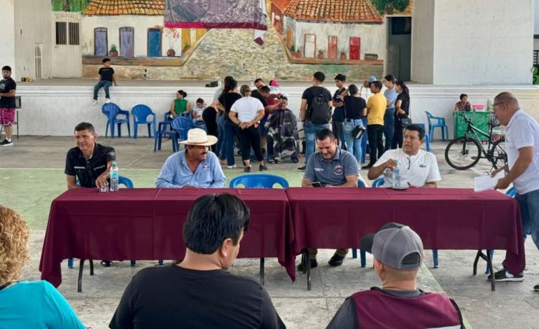 Sader refuerza salud animal con 16 mil vacunas y pomadas en 8 municipios