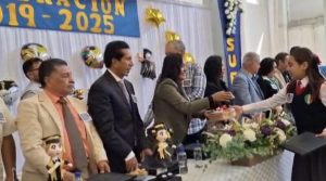 Con gran entusiasmo más de 90 alumnos egresan de la 18 de Marzo en Zitácuaro
